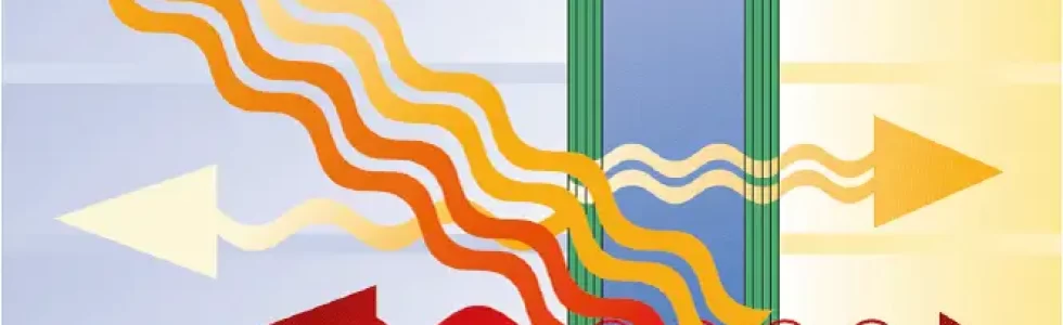 Visualisez le facteur solaire d'un vitrage et découvrez comment optimiser l'efficacité énergétique de vos fenêtres pour une meilleure protection contre la chaleur